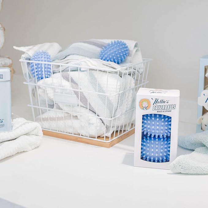 Nellie's Dryerballs - Eco-Conscious Laundry Dryer Balls - Softens Fabrics, Reduces Wrinkles, and Shortens Drying Time - Dryer Sheet Alternative (2 Pack) - (Made in Canada)