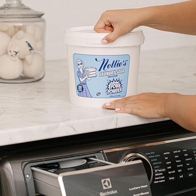 Nellie's Laundry Soda with POW Powder - 250 Loads - Environmentally Conscious Laundry Detergent with Stain-Fighting Active Enzymes - High-Efficiency, Gentle on Skin and Environment - (Made in Canada)
