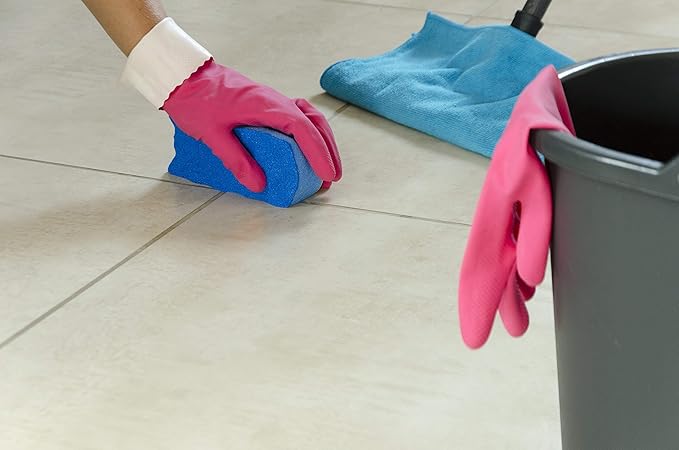 ITEM611241 Mapei Ultracare Concentrated Tile & Grout Cleaner