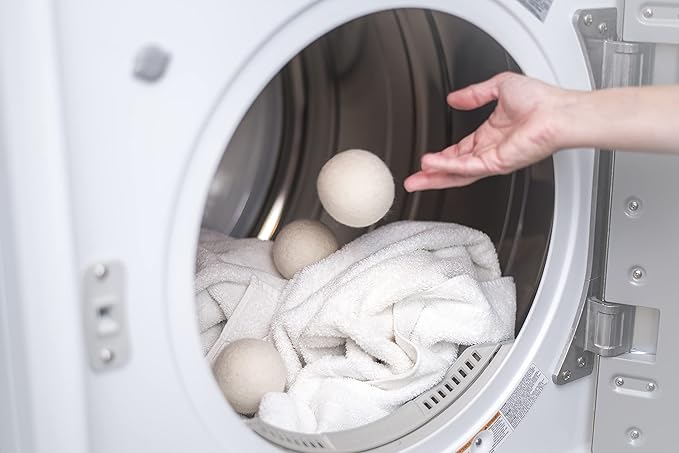 Molly's Suds Starter Pack | Includes 70 Load Natural Laundry Powder, 1 Package of Wool Dryer Balls & 1 Oxygen Whitener