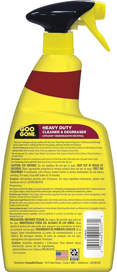 Goo Gone Heavy Duty Cleaner & Degreaser Spray With Microfiber Cleaning Towel – Cuts Through Tough Grease, Oil & Grime - 32 Oz (1 Pack + Towel)